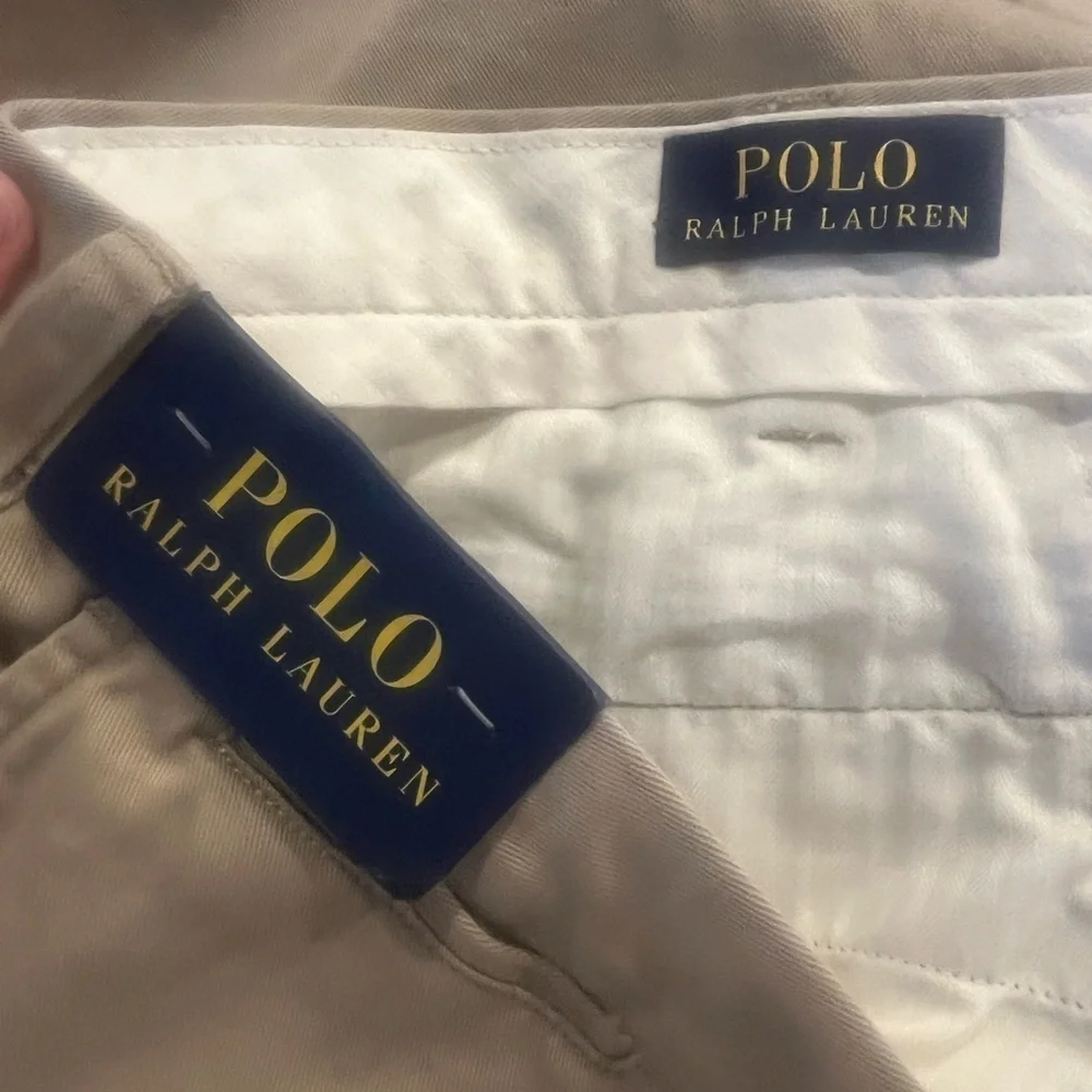 POLO RALPH LAUREN Khaki Flat Front Shorts‎